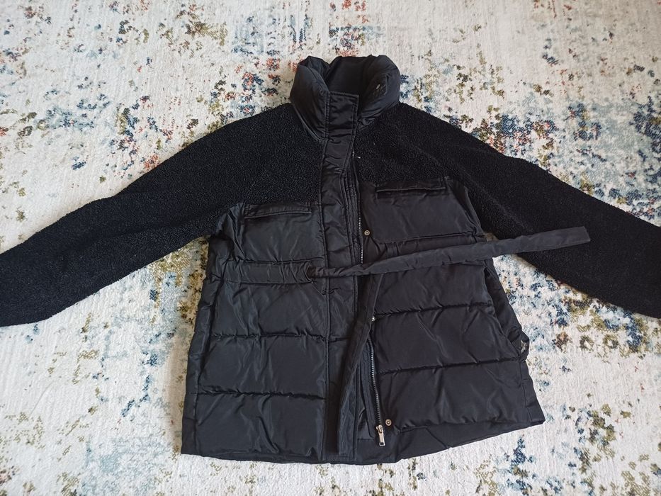 Продам куртку срочно теплая