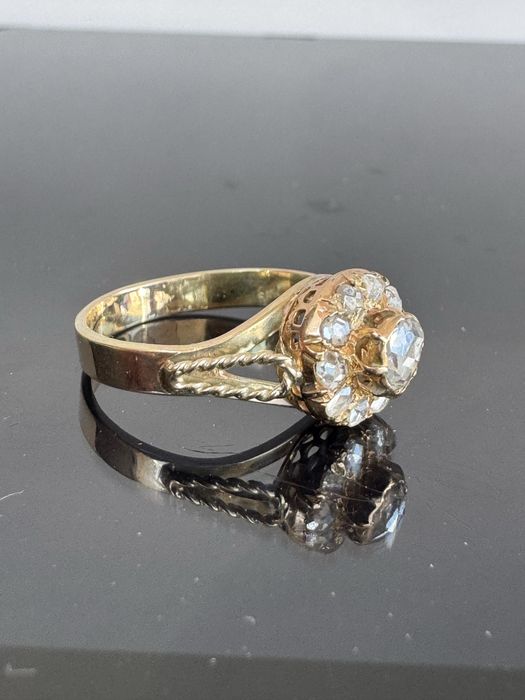 Inel din aur 14 k si diamante