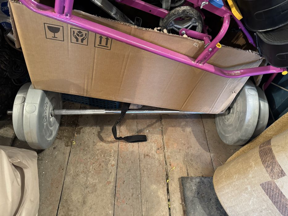 Продам  штангу с дисками