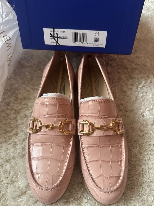 Stuart Weitzman Mocasini piele croco roz pudra
