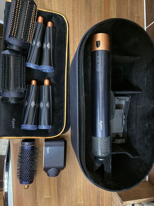 Dyson стайлер для волос