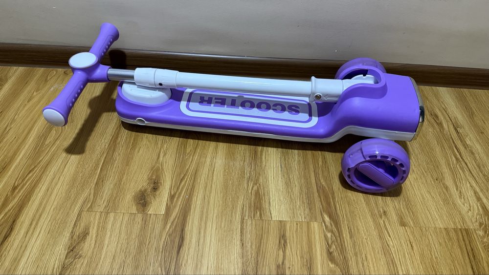 Продаётся Самокат scooter