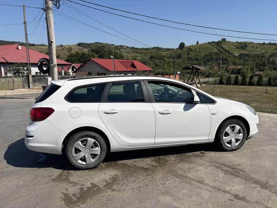 OPEL Astra 2012 — imagine 2