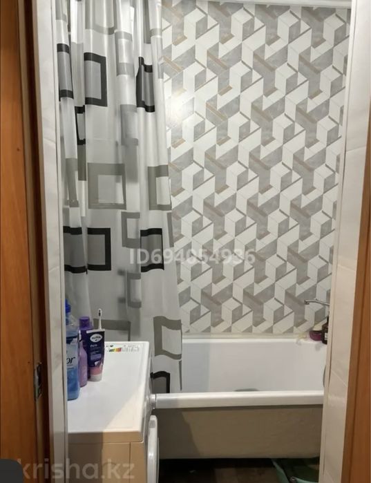 Продам квартиру п Зеленый бор! Срочно