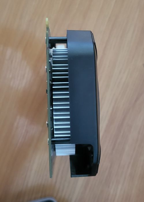 Продам GTX 1050TI