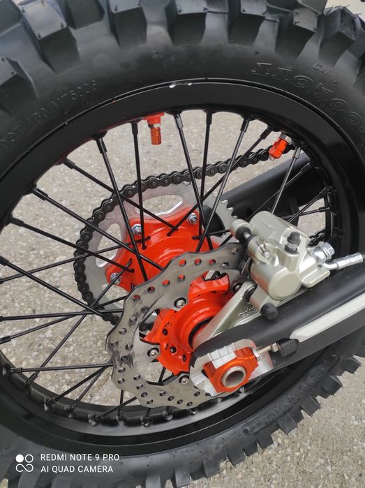 300 кубика Мощен Кросов Мотор модел 2024г