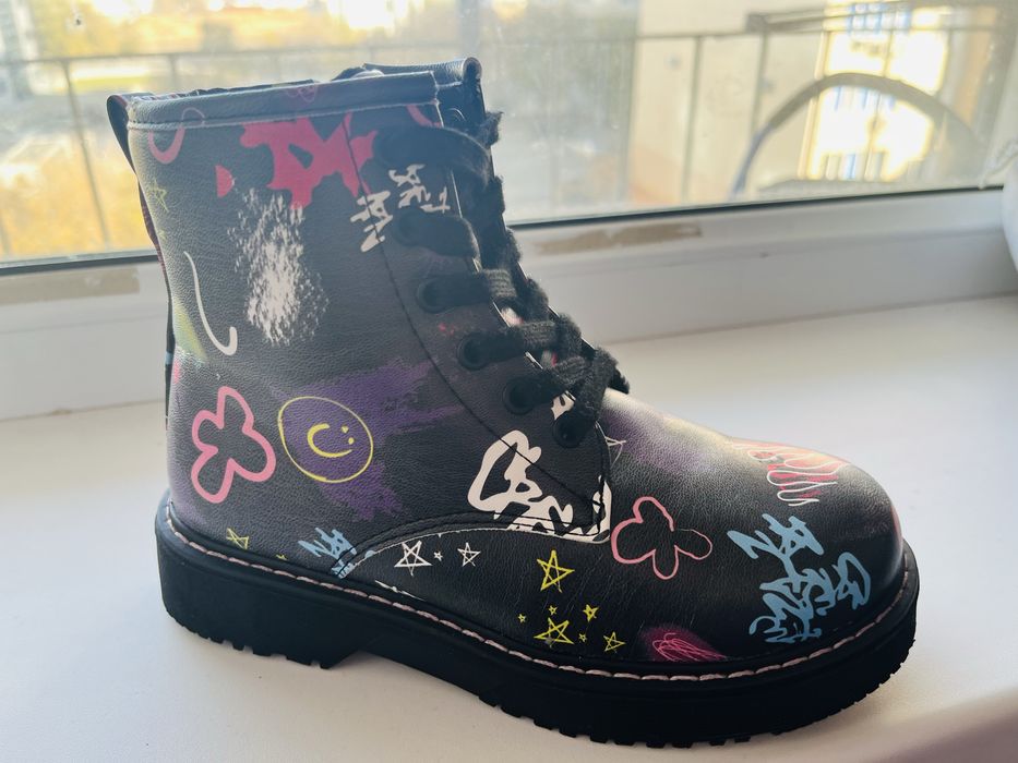 Обувь для девочек новая