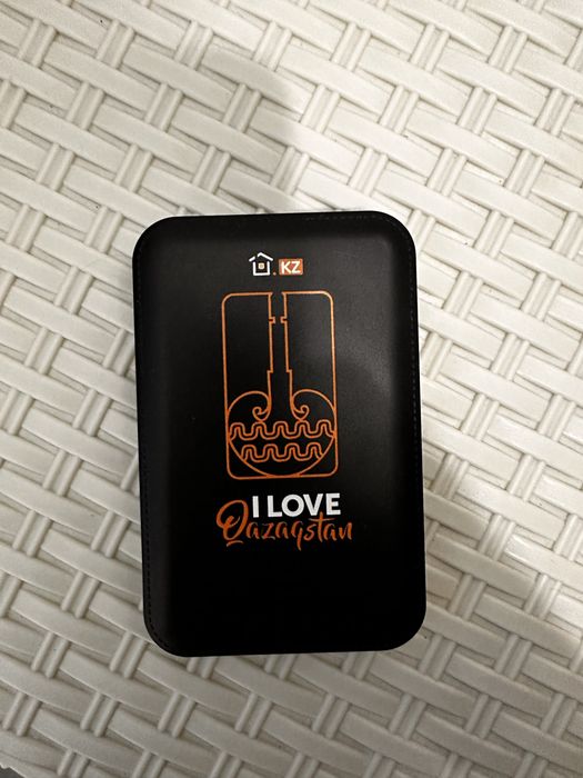 Продам паурбанк