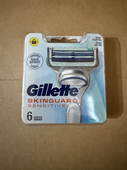 Set 6 rezerve lame Gillette Skinguard Sensitive originale sigilate