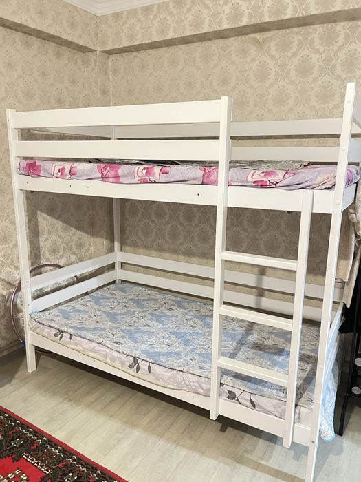 Продам кровать 2х ярусную