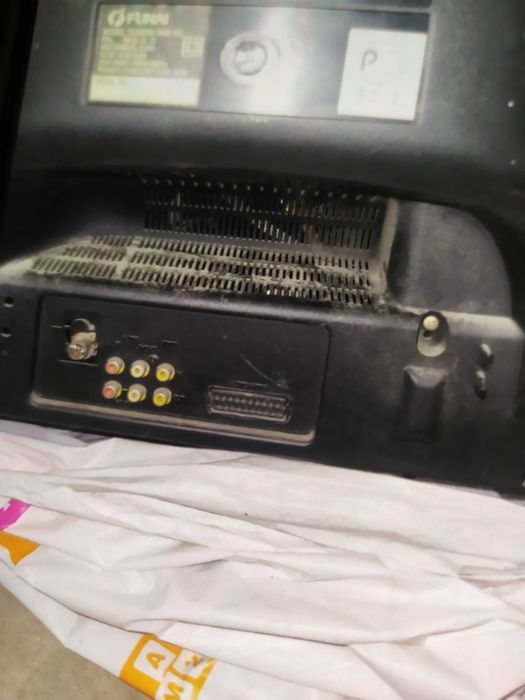 Продавам телевизор FUNAI