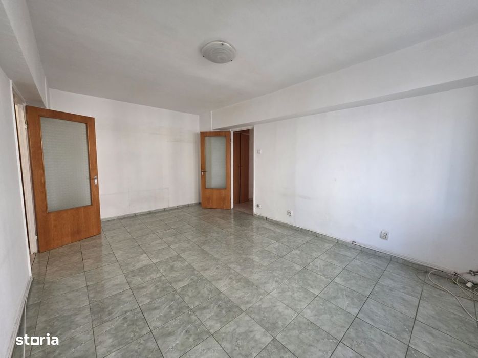 3 camere Bvd Chisinau | Bloc 1986 | anvelopat — fotografia 1