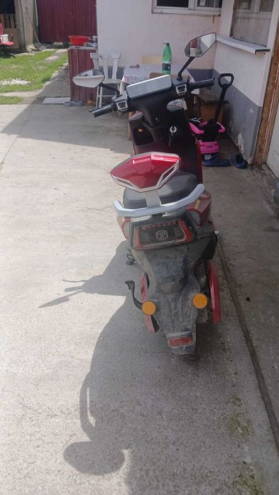 Scuter motor electric