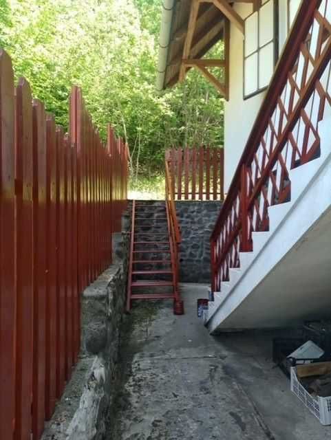 casa de vinzare  in statiunea SOVATA BAI  cu teren intravilan