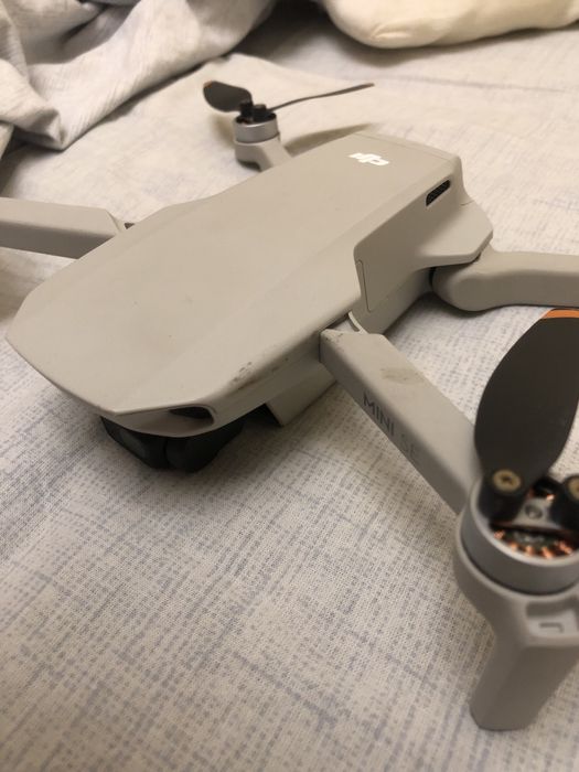 Дрон dji mini se
