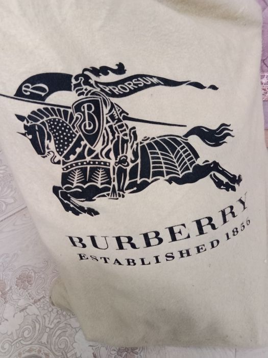 Burberry оригинал