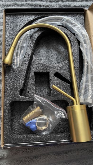 Продам сместитель/кран