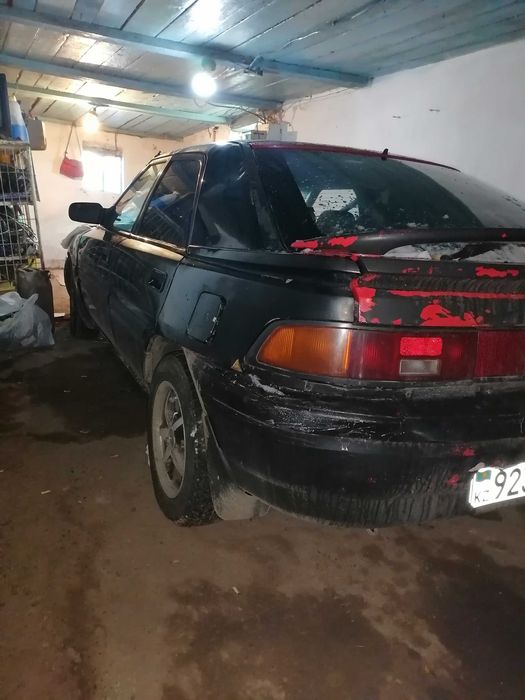 Продам Мазду 323