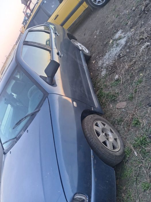 Продам машину Сеат Кордоба