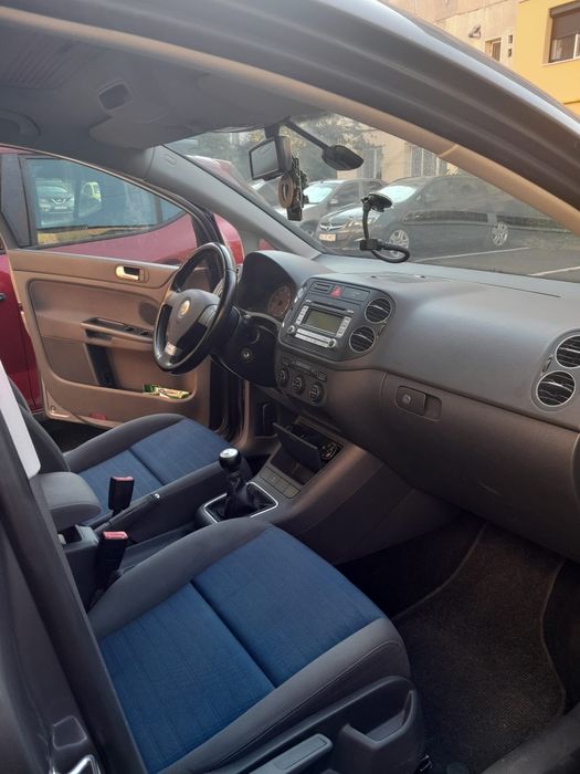 Volkswagen Golf V Plus 1.4 Benzină | 2007 | 164.000 km