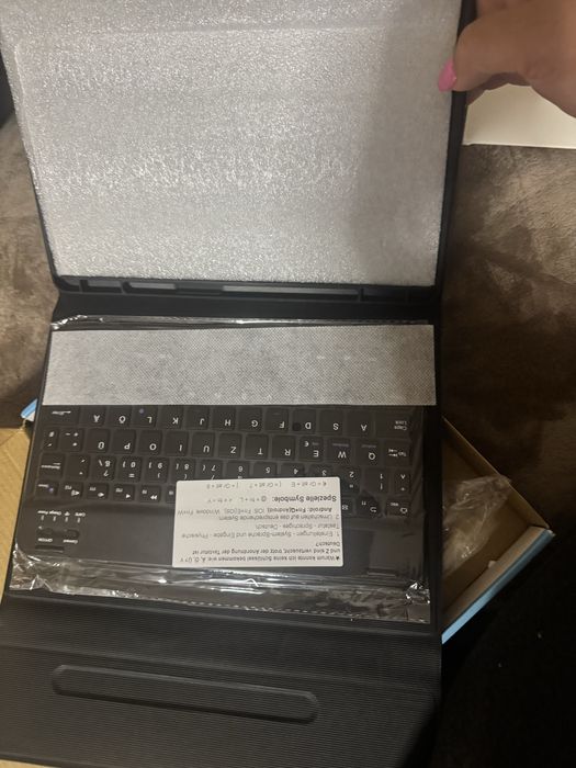 Калъф с блутут клавиатура за Samsung Galaxy Tab S9 12.4