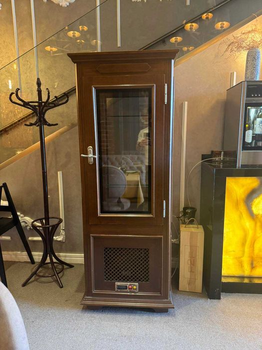 Хладилна витрина Tuiba