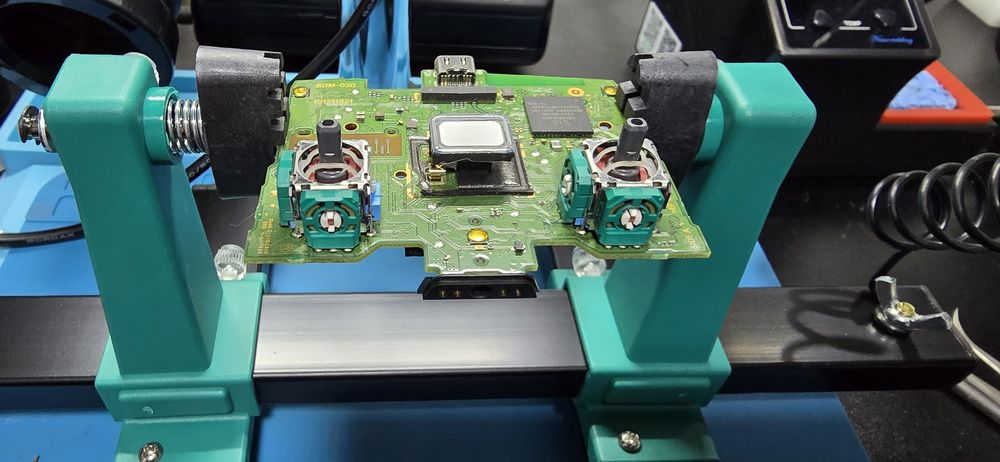 Reparatie Stick Drift controller maneta joystick ps5 ps4 xbox Magnetic