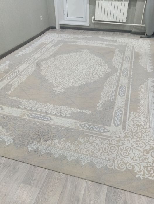 Продам ковер  размер 4*3