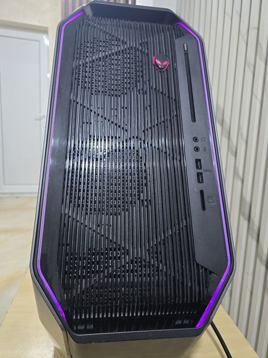 Компютър Alienware Area 51 R2