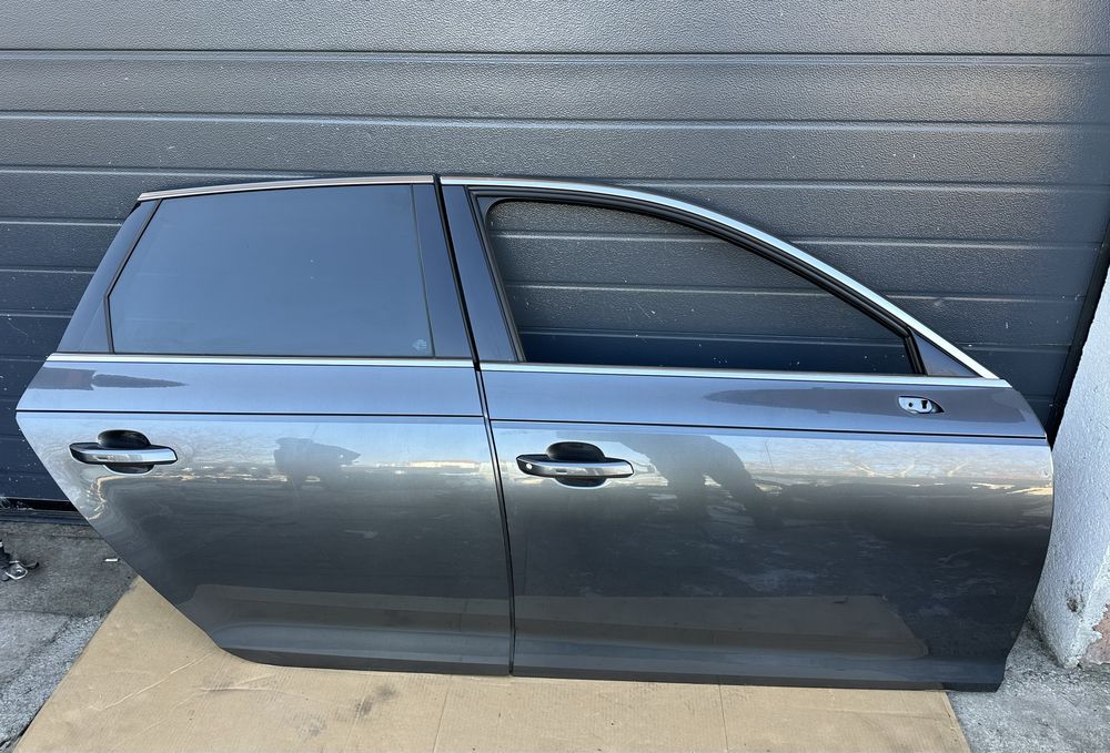 Usi dreapta / Portiere dreapta Audi A4 B9, S4 B9 2016-2020