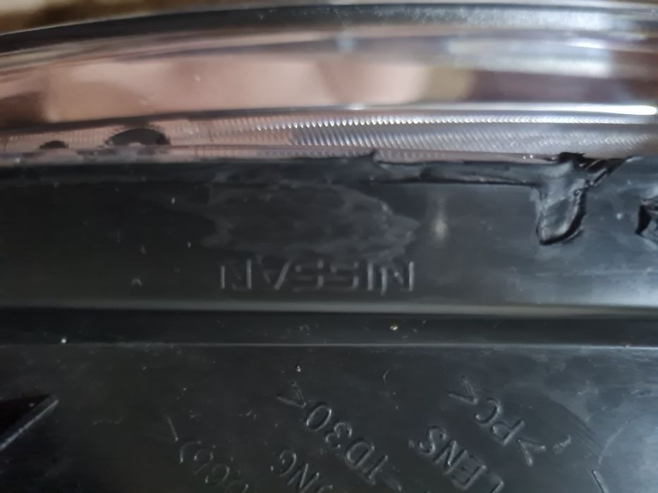 Фара на ниссан SENTRA B17