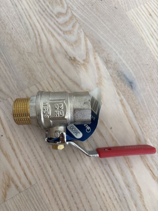 Кран Диамонд 20 новый