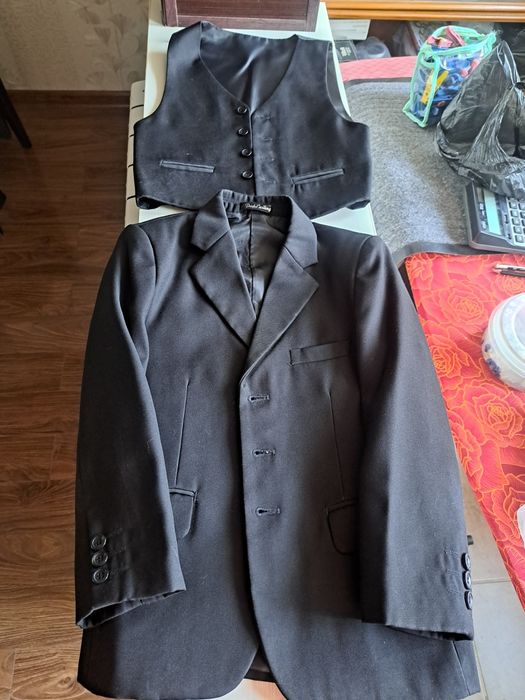 Школьный костюм тройка для ученика