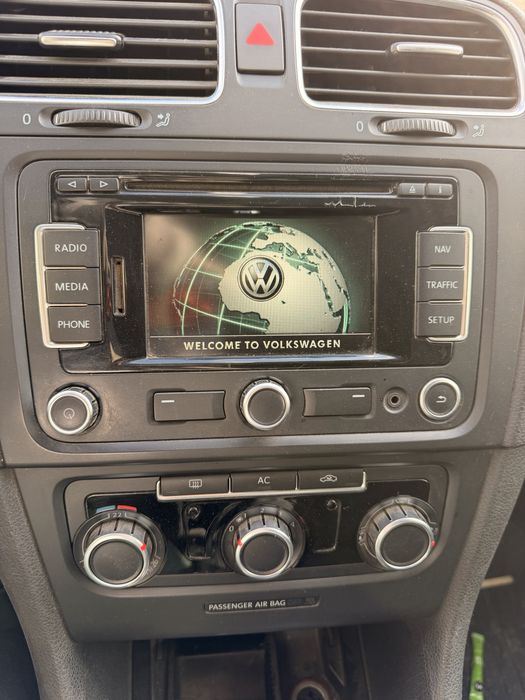 Dezmembrez dezmembrari Vw Golf MK 6 hatchback 1.6 CAYC cutie DSG 7+1