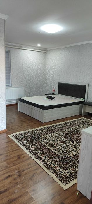 Сдается квартира 5-6 комнатная, участок.  Яшнабад парк Янги Узбекистан