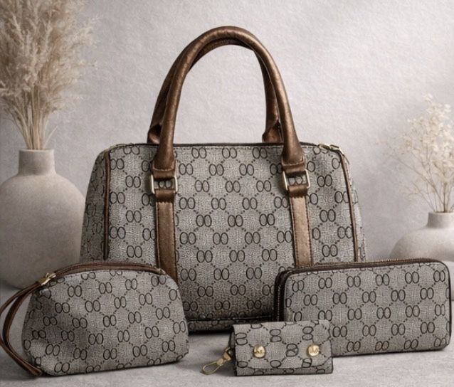 Set genți damă 4 piese – elegant & practic