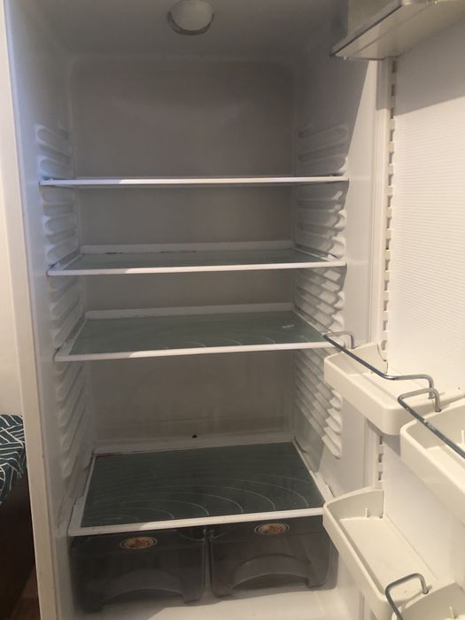 продам холодильник Атлант