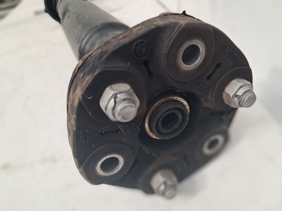 Карданен вал Bmw 5 G30 G31