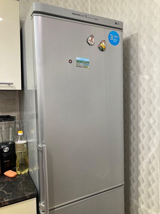 Холодильник камера морозильник