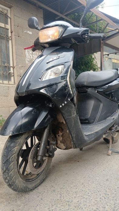 Продам мопед 100.000
