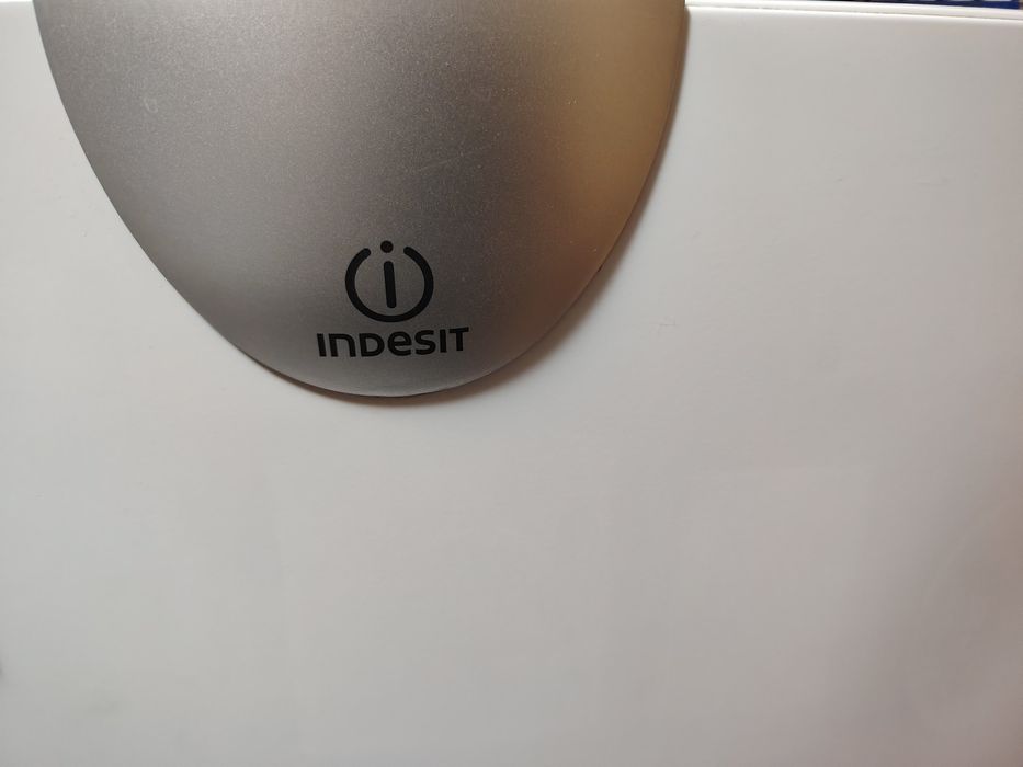 Combina frigorifică INDESIT