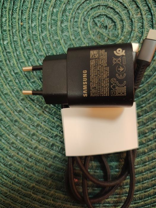 Samsung зарядно 25W super Charging