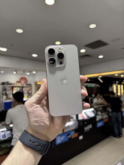 Продается iPhone 15 pro