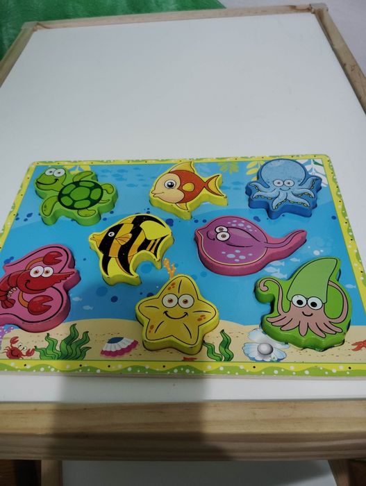 Vând jucari interactive