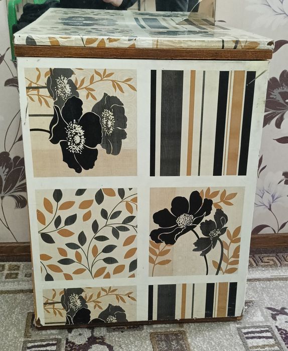 Продам швейную машинку