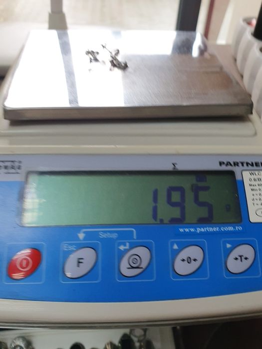 Set din aur alb 9K cu acvamarin și diamante – 1,95 g