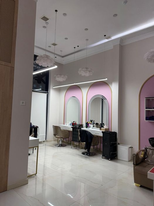 Сдается в аренду кабинет салоне красоты