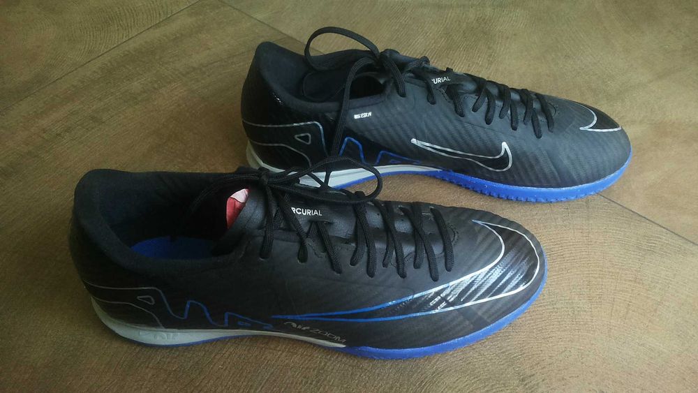 NIKE AIR ZOOM VAPOR 15 Размер EUR 42 обувки 418-14-S