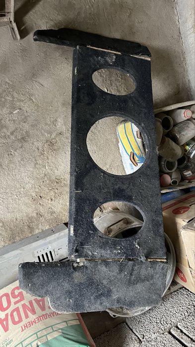 Подиум, проставка колонкаларга