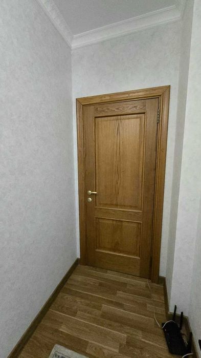 Продам межкомнатные двери, дерево
